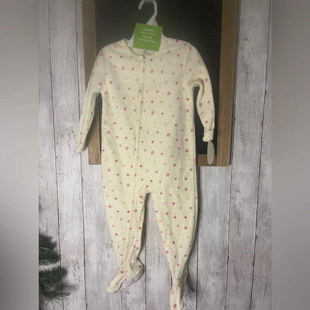 NWT Carters Toddler 2T Yellow/Pink Girl Footed Pajamas